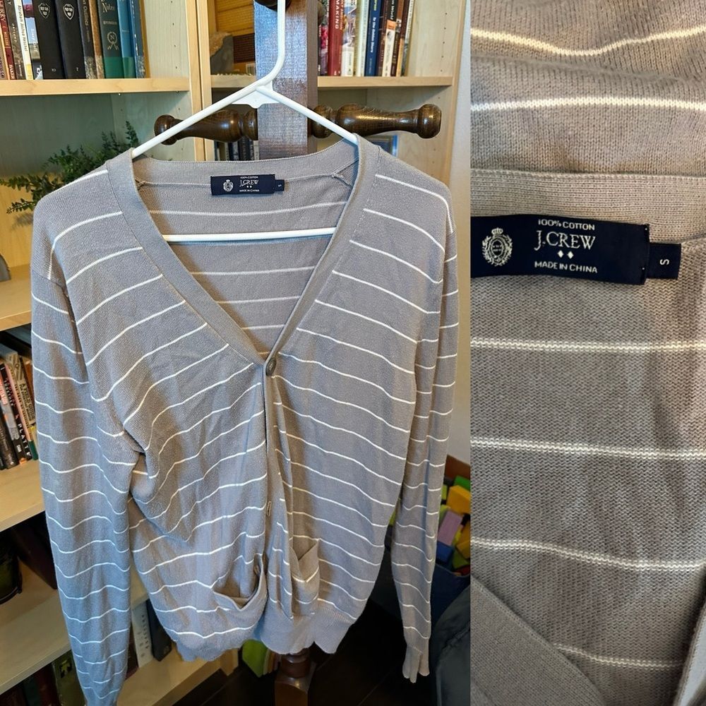 J. Crew Women's Light Gray V-Neck Sweater